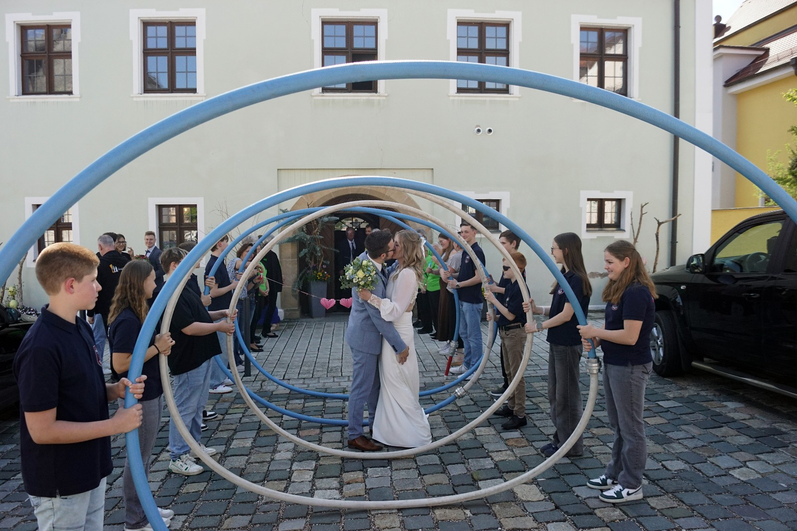 Mehr über den Artikel erfahren Hochzeit Jennifer und Jonas Plößner